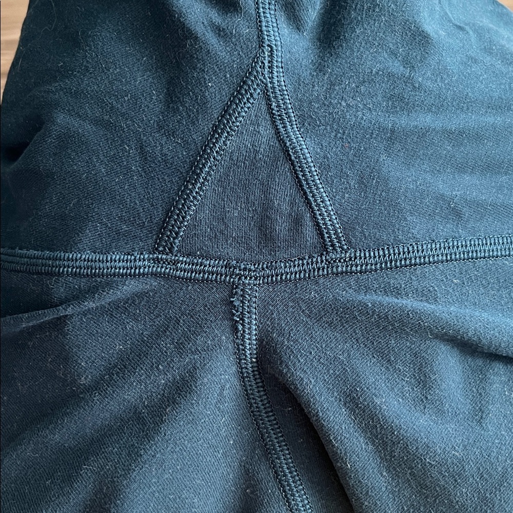 Lululemon Morning Light High-Rise Tight Night Diver Size 6 - Picture 6 of 8